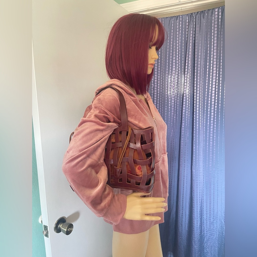 Tote w/ Flat Handles Soft Leather Woven Bag w/ Canvas Bag Inside Vintage 14x9x4” - Picture 15 of 16